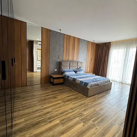 Golden Luxury Tirana